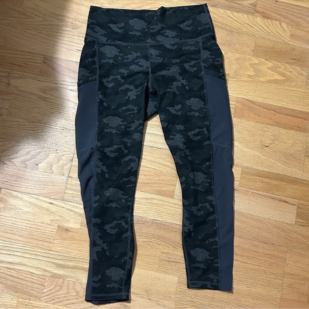 Fabletics Camouflage PowerHold Leggings